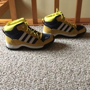 Adidas Yellow Hiking Trail Boots Outdoor Size 4.5